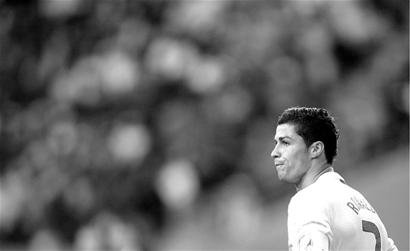 美记：鹈鹕球员和管理层认为威利·格林执教时，不严格约束锡安