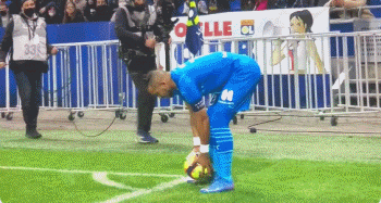 某球星再次进入本轮最佳阵容