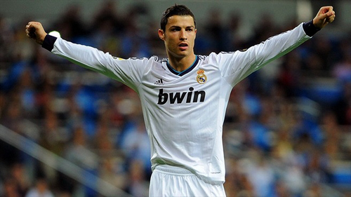 斯基拉：沙特球队为吉拉西开巨额报价，三年合同年薪两千万欧（斯基拉：沙特球队向吉拉西开出三年合同、年薪2000万欧的重磅报价）