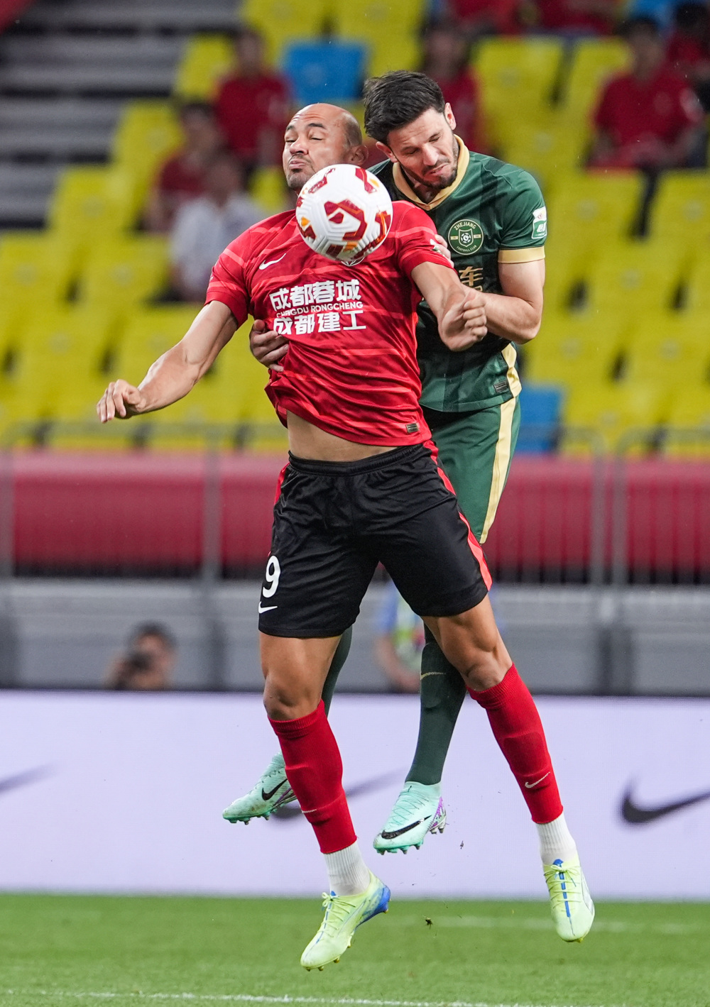 官方：西班牙名哨“平方哥”执法欧冠第6轮亚特兰大vs切尔西（官方确认：西班牙名哨“平方哥”将主哨欧冠第6轮亚特兰大对阵切尔西）