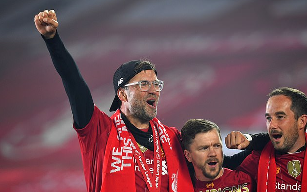 奇闻：巴西球星自掏腰包加盟中超！为赴华豪掷数十万人民币解约费（罕见！巴西球星自付数十万解约金，只为加盟中超）