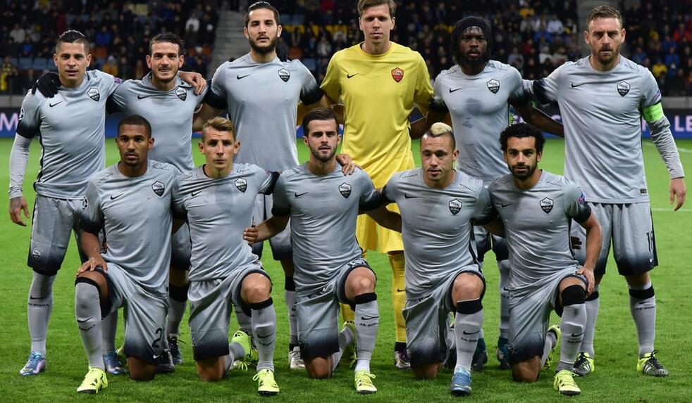 乌迪内斯上次击败那不勒斯已是9年前，当时B费完成梅开二度（乌迪内斯上次战胜那不勒斯已隔9年，B费那役独中两元）