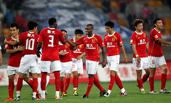 足球俱乐部年度转会总结（足球俱乐部全年转会盘点）