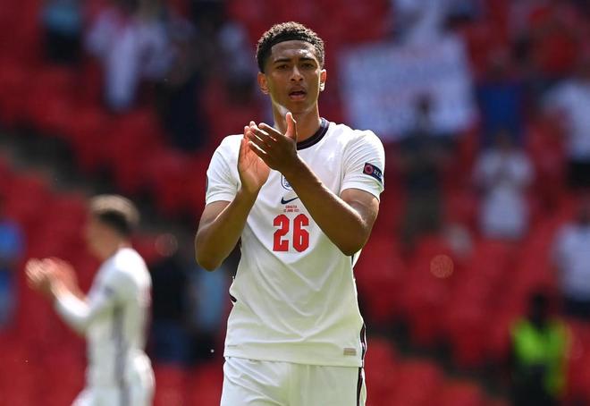 弗兰克：克罗地亚队成功的原因是团结；我曾看着魔笛比赛长大（弗兰克：团结成就克罗地亚；我从小看魔笛踢球长大）