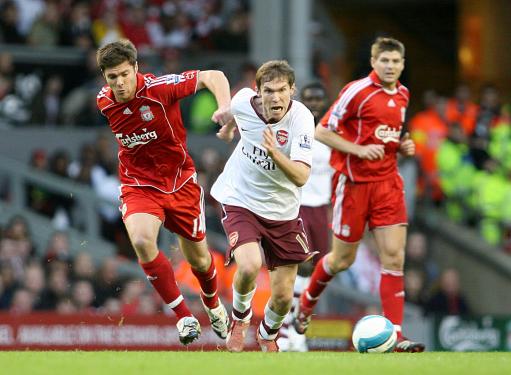 裤袜：C罗和姆巴佩的不同？C罗求胜欲更强；我可能38或39岁退役（裤袜谈C罗与姆巴佩差异：C罗求胜心更强，或在38至39岁挂靴）