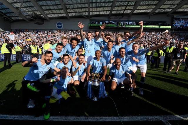 记者：德罗西取消去阿根廷看博卡vs河床的行程，或接手热那亚（记者：德罗西取消赴阿根廷看博卡对河床的计划，或将接手热那亚）