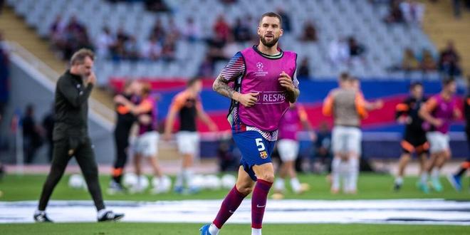 施洛特贝克：当灯光亮起、多特的主场沸腾时，我们很难被击败（施洛特贝克：灯光亮起、主场沸腾之时，多特几乎不败）