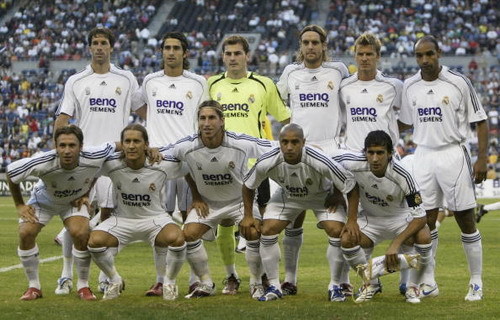 哈兰德单场五球震撼世界（哈兰德独中五元，惊艳足坛）