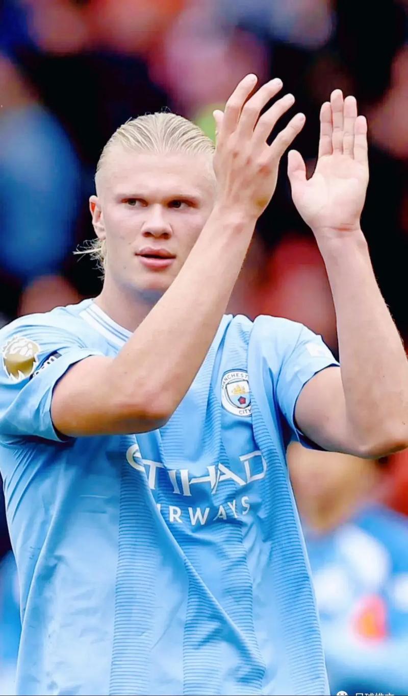 佩里西奇谈赢利物浦：球队表现很出色，首要目标是晋级淘汰赛（佩里西奇：击败利物浦展现团队风采，当前首要任务是闯入淘汰赛）