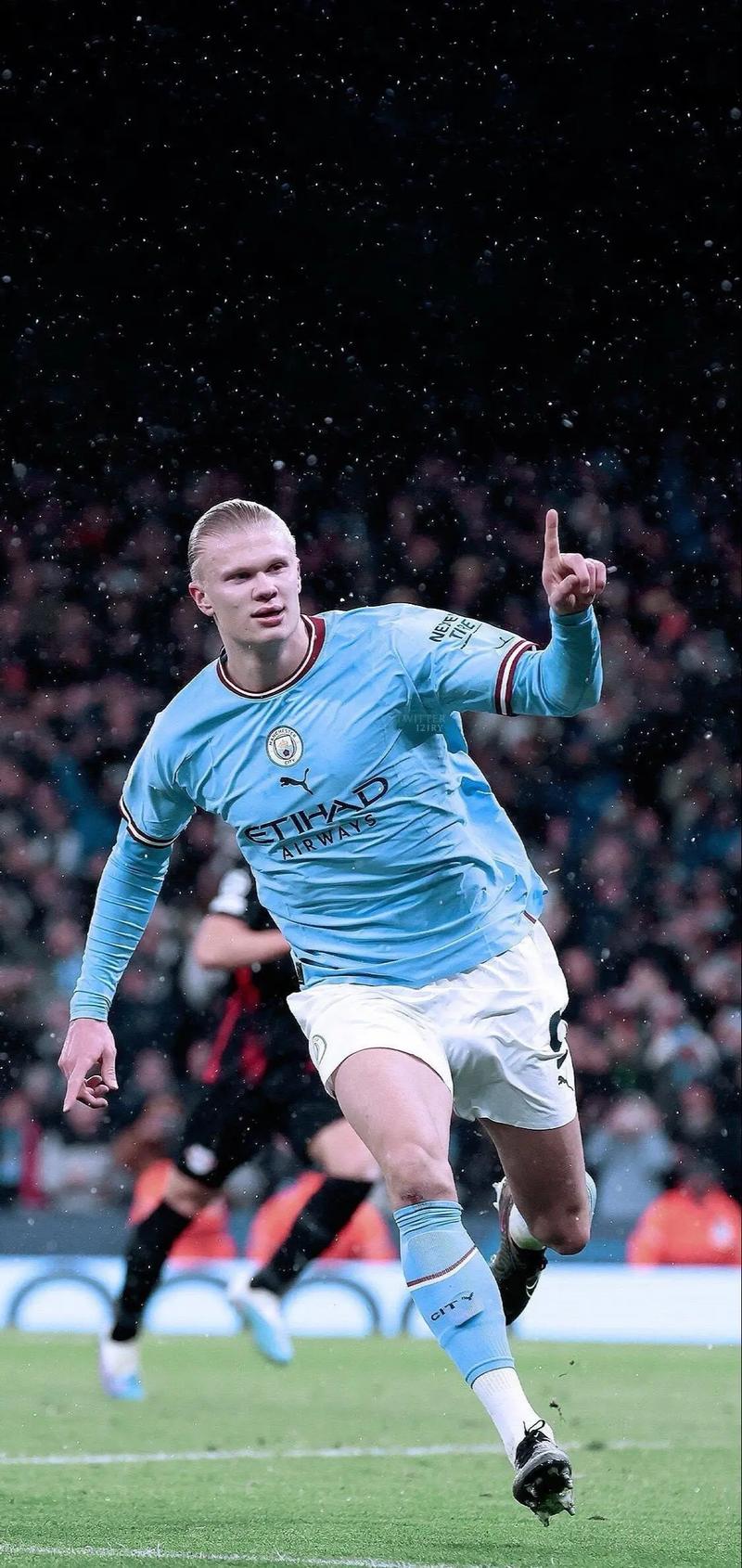 活塞主帅赛后先表达判罚尺度存在不一致，但随后立即闭嘴不谈（活塞主帅赛后质疑判罚尺度不一，随即选择缄默）