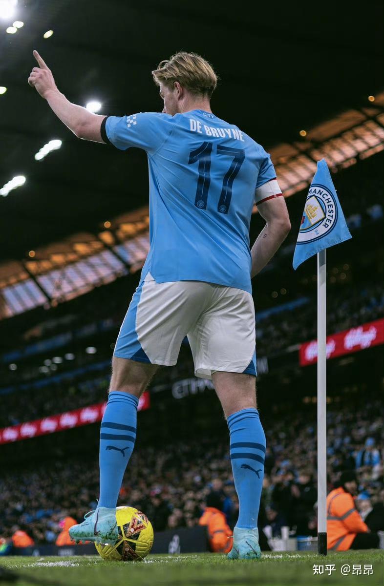 球队攻防节奏非常平衡（球队攻守节奏相当均衡）