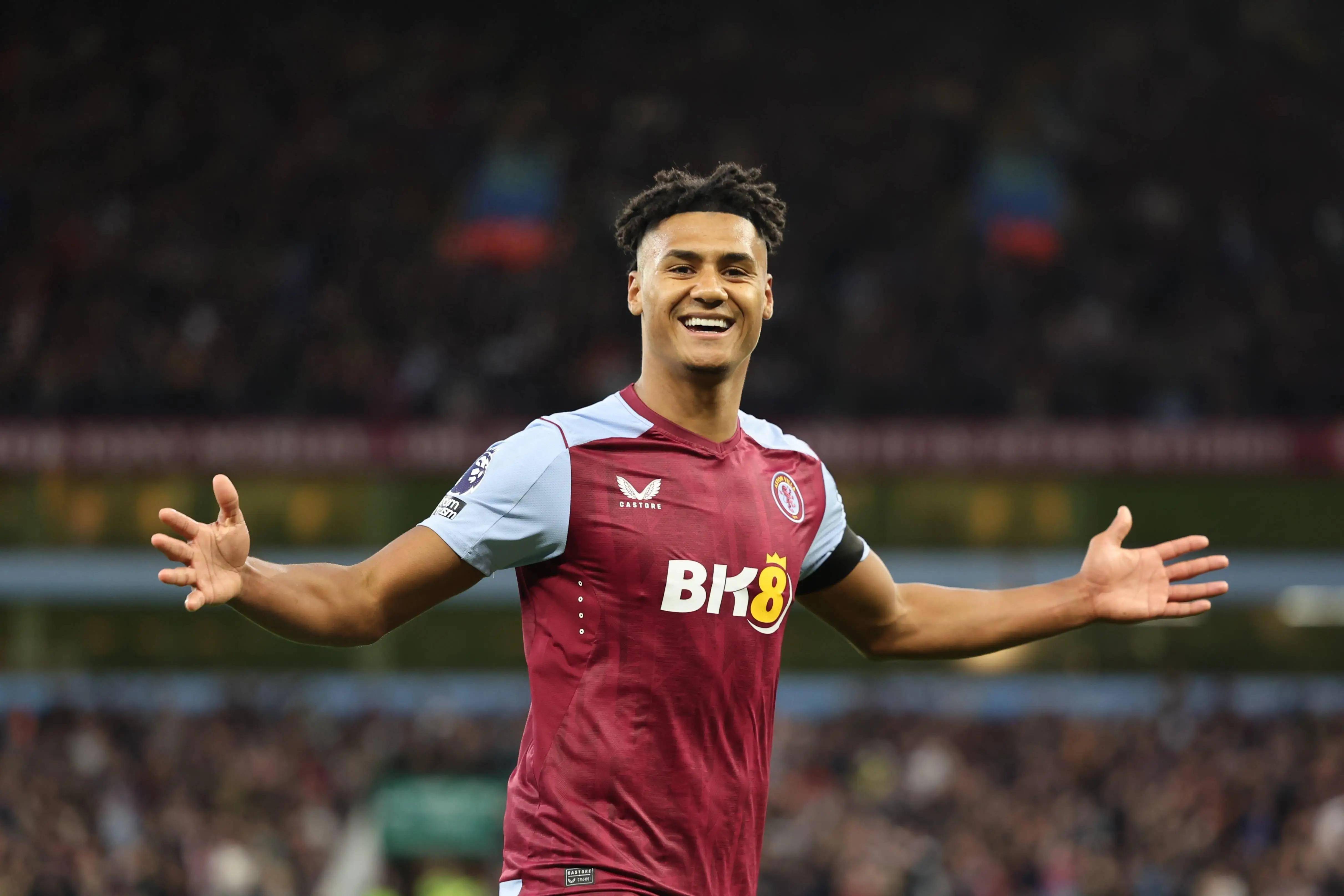 马卡：梅西参观诺坎普引发回归猜测，而美职联支持短期租借（马卡：梅西现身诺坎普引爆回归传闻，美职联或支持短期租借）