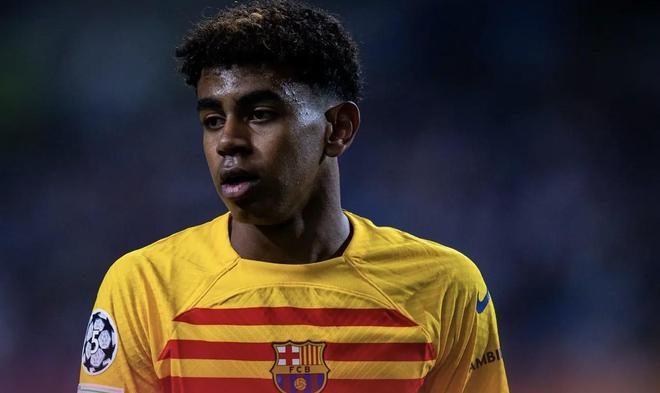 弗利克双喜临门：费尔明和德容回归