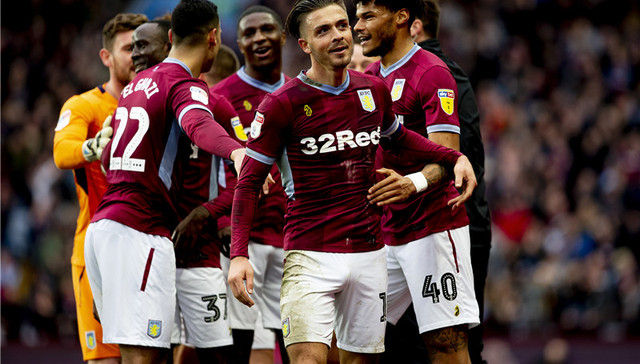 国安赛前训练人员齐整，达万、侯森跟队，乃比江“爆射”法比奥