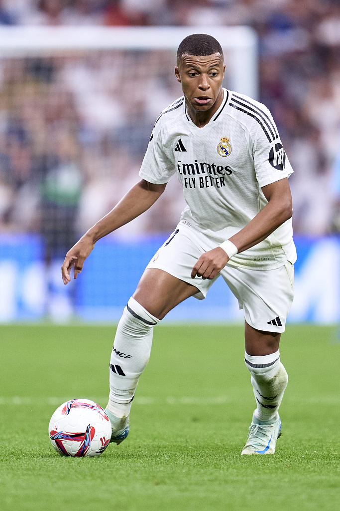 中超11月最佳阵容：法比奥、瓦科领衔，吴曦、王燊超入选（中超11月最佳阵容出炉：法比奥、瓦科领衔，吴曦、王燊超入围）