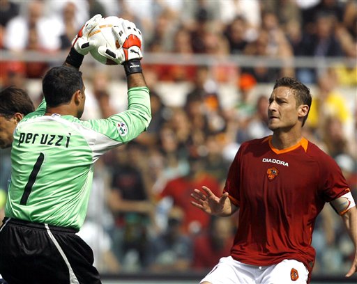 官方：尤文图斯任命达米安-科莫利为首席执行官