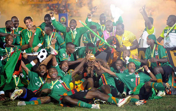 踢球者：拜仁球员1月3日进行体能测试，穆西亚拉1月2日提前训练（踢球者：拜仁1月3日体测开启，穆西亚拉1月2日先行训练）