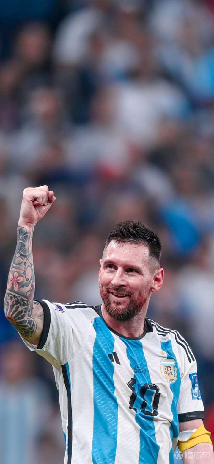 里程碑之战，布兰特第200次代表多特蒙德出战德甲（布兰特迎多特生涯德甲第200战，里程碑之夜）