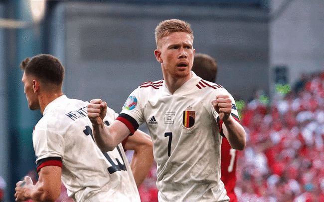 那个拥抱是整场最温暖的画面