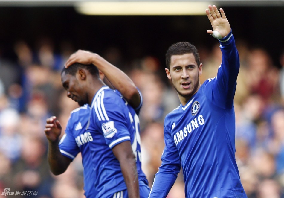 邓弗里斯：老图拉姆是我的偶像；生涯早期我不是最出色的球员（邓弗里斯称老图拉姆为偶像：坦言职业初期并不出众）